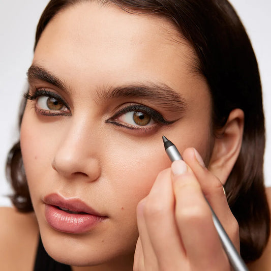24HR StayLineTM Waterproof Precision Eyeliner