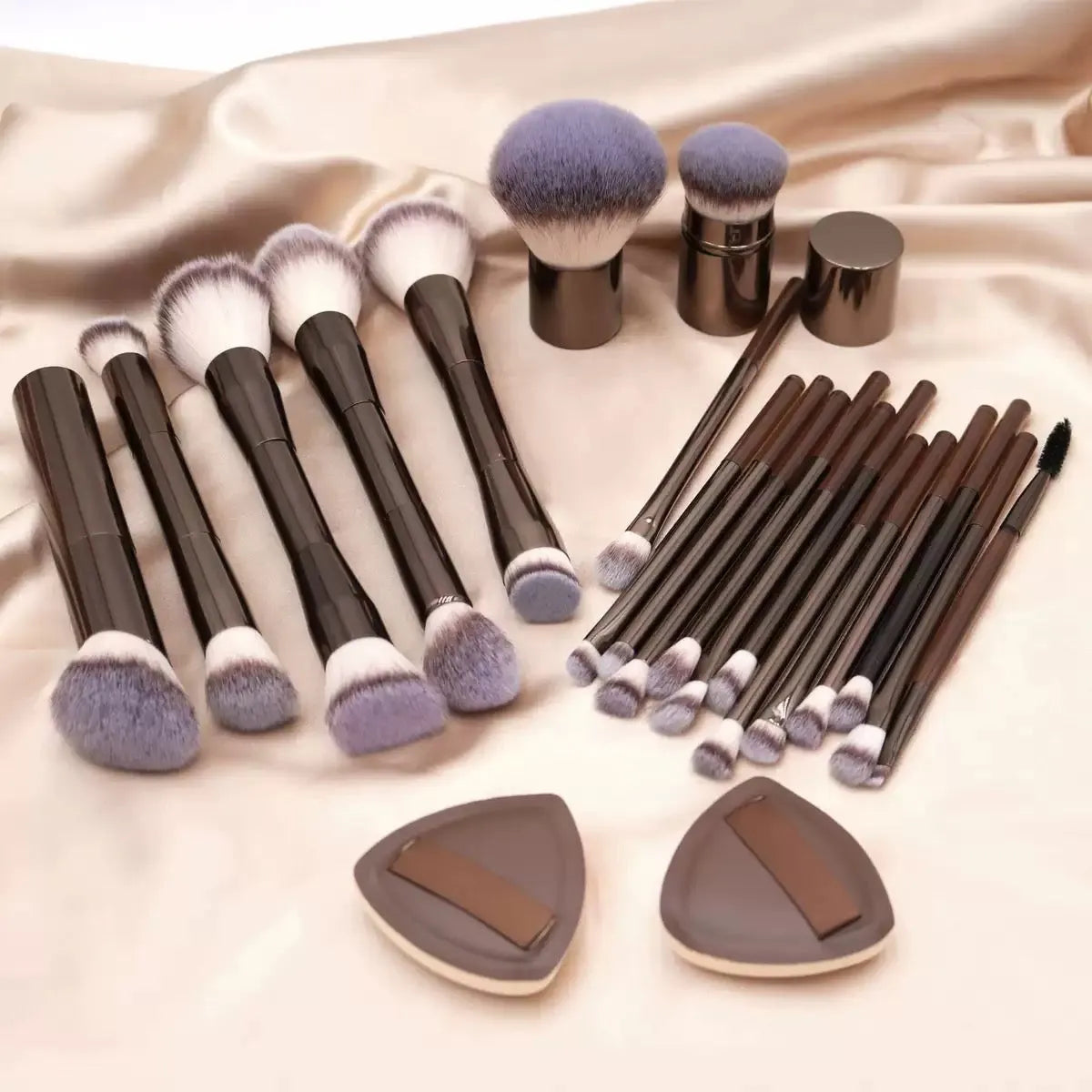 1 set🔥Professional 20PCS Coffee Makeup Brush & Powder Puff Set🔥