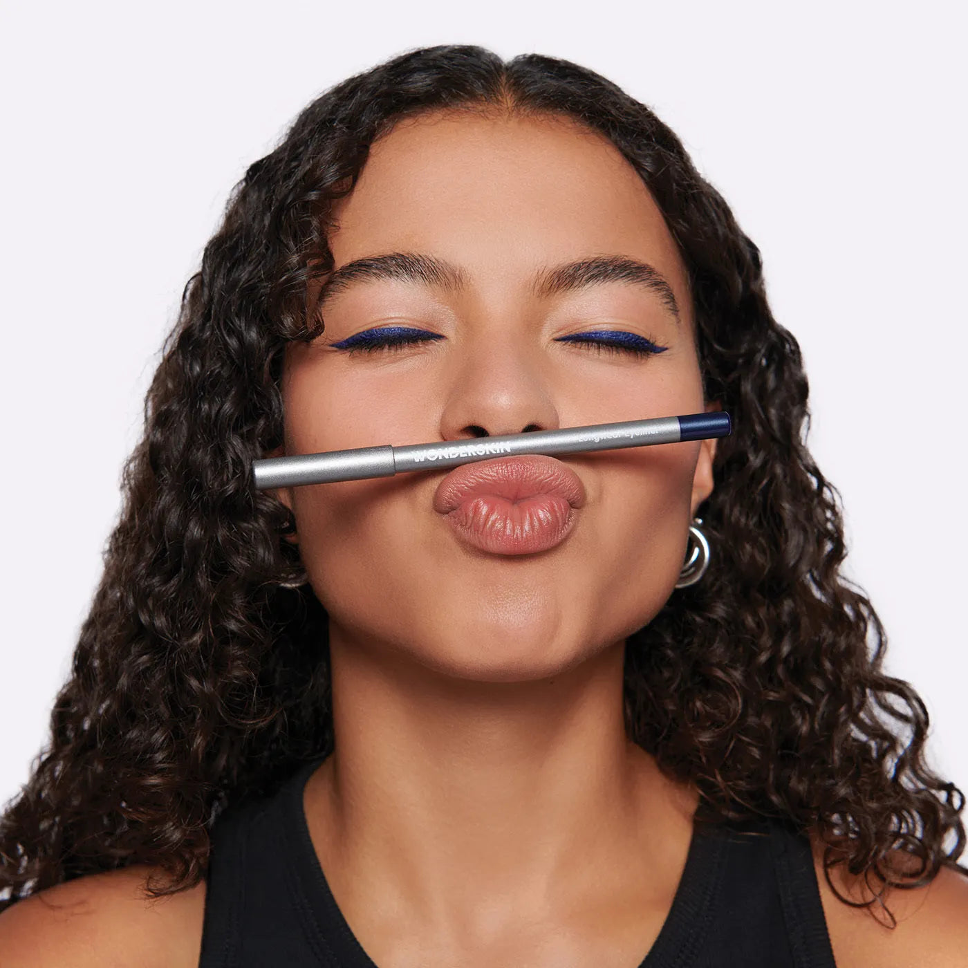 24HR StayLineTM Waterproof Precision Eyeliner